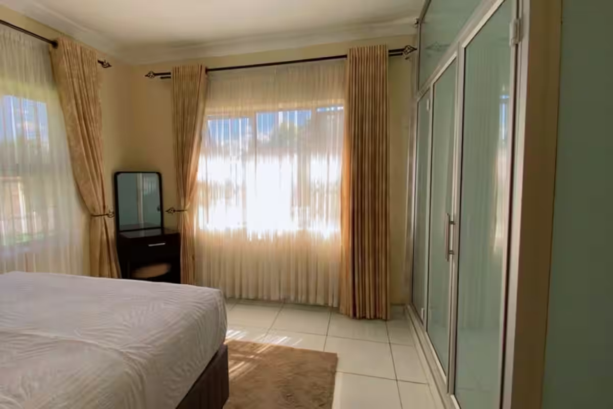 Deluxe Single Room — image 4